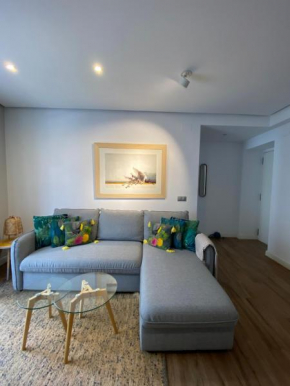 Charito 18, Cadiz